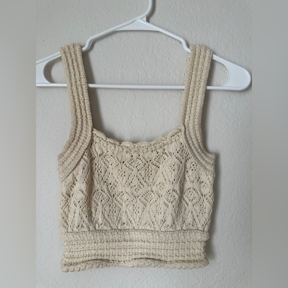 SOLD. Zara knit top
